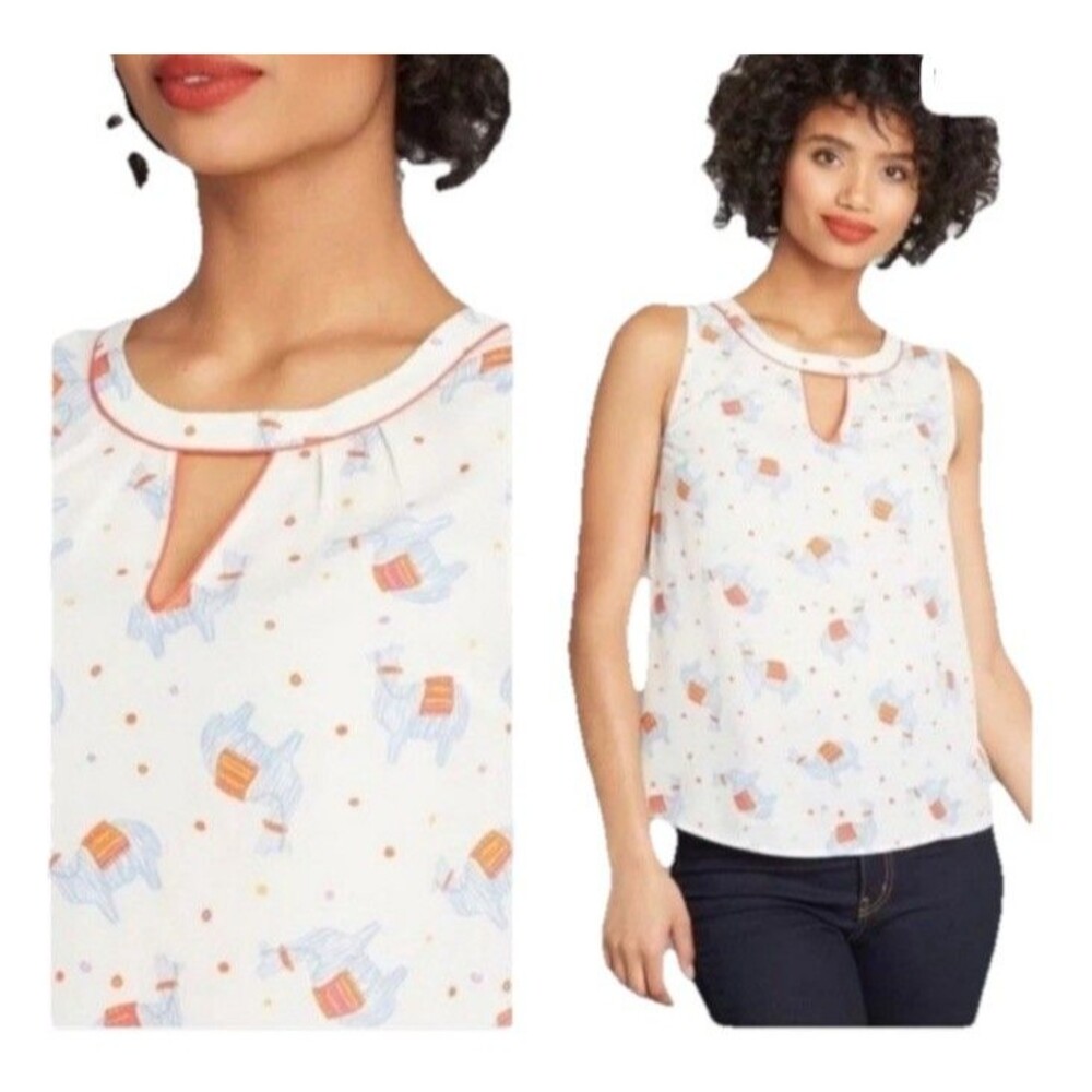 ModCloth Sleeveless Top XS Llama Alpaca Print Red Trim Keyhole Blouse
